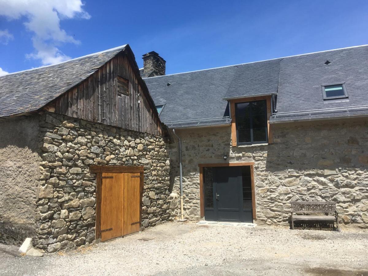 Gite De Montagne Le Lustou Sailhan Екстер'єр фото